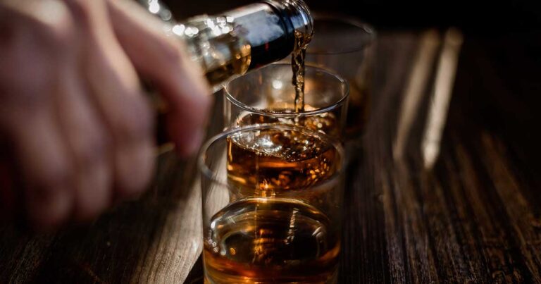 Can You Mix Lexapro and Alcohol Safely?